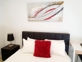 M5 West Perth Studio Apartment near Kings Park